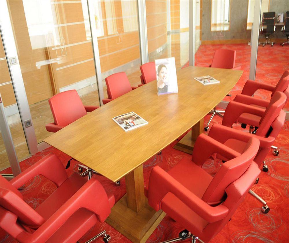 Anemon Grand Adana Otel Екстер'єр фото