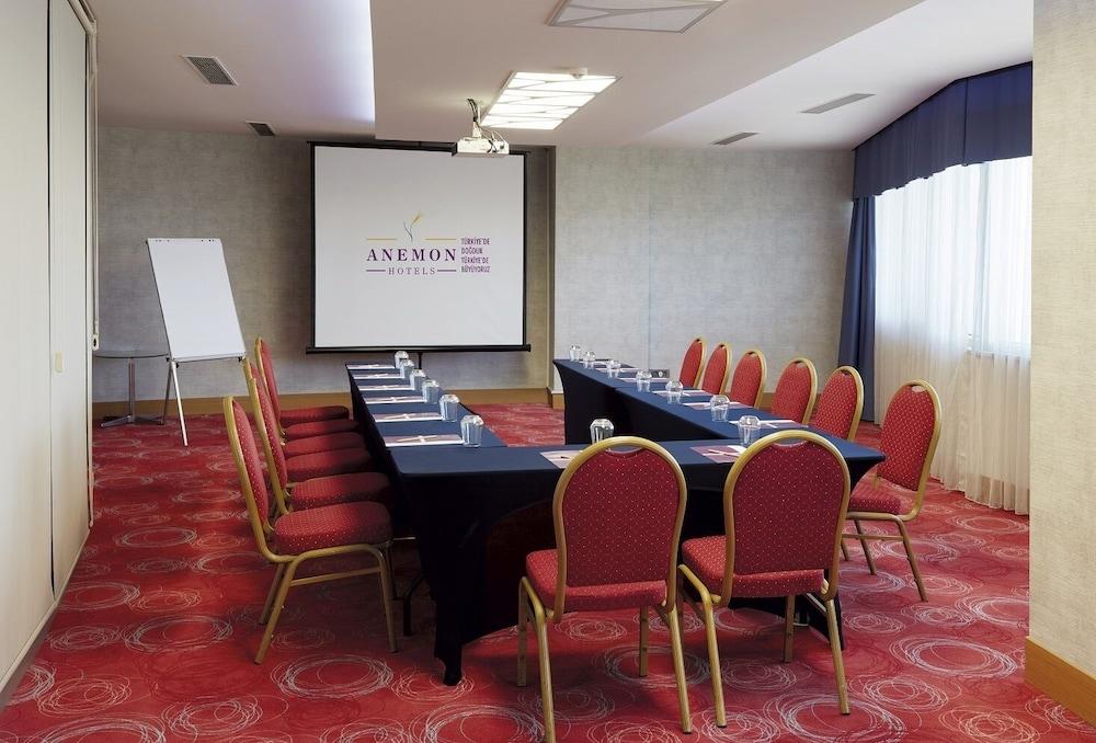 Anemon Grand Adana Otel Екстер'єр фото