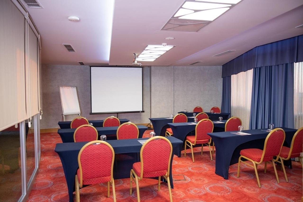 Anemon Grand Adana Otel Екстер'єр фото