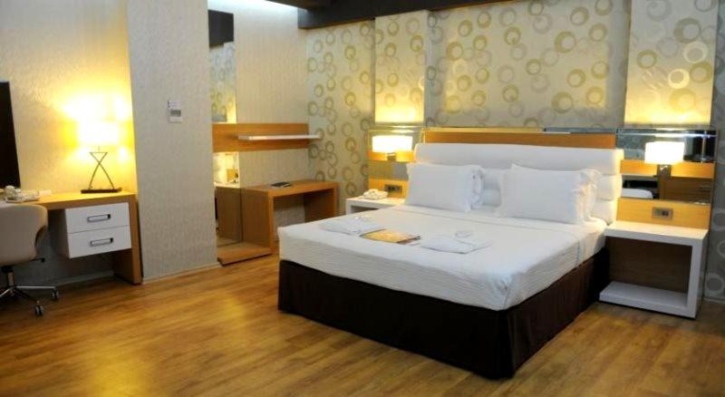 Anemon Grand Adana Otel Екстер'єр фото
